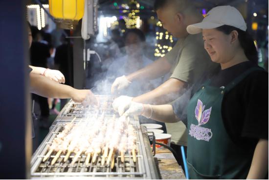 优配股 北京平谷夜生活“热”起来